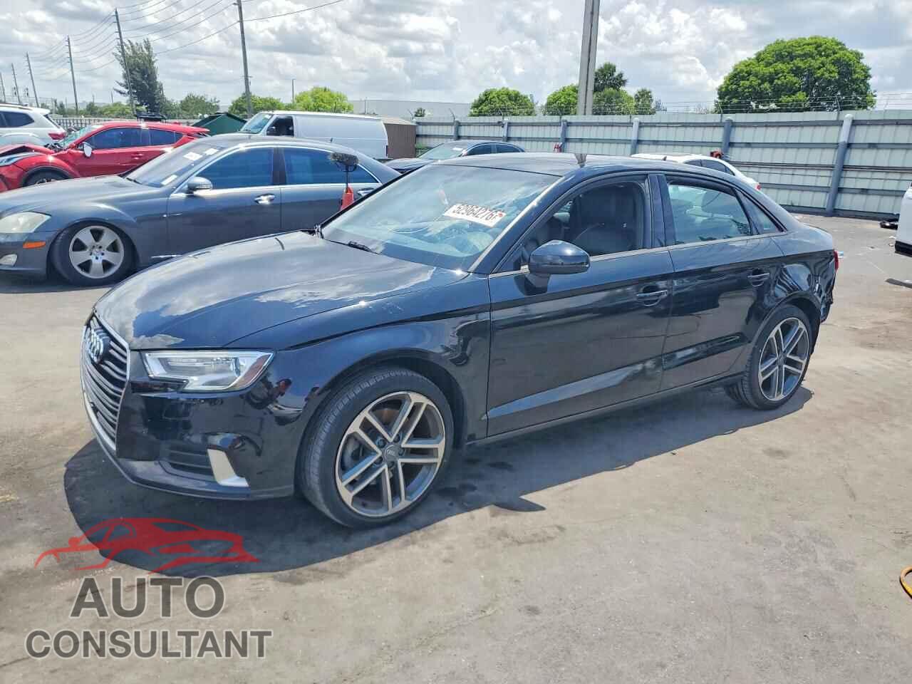 AUDI A3 2018 - WAUAUGFFXJ1004403