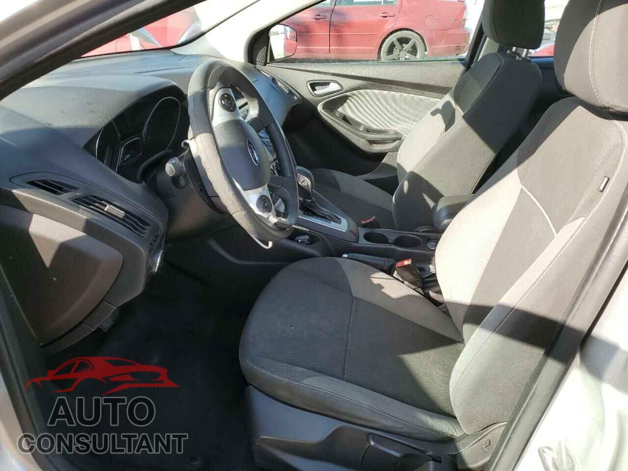 FORD FOCUS 2014 - 1FADP3F27EL133261