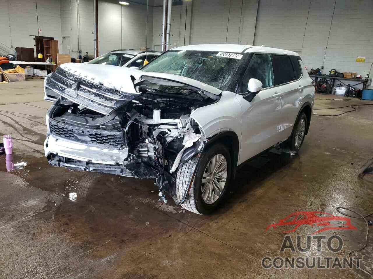 MITSUBISHI OUTLANDER 2024 - JA4J4UA87RZ018289