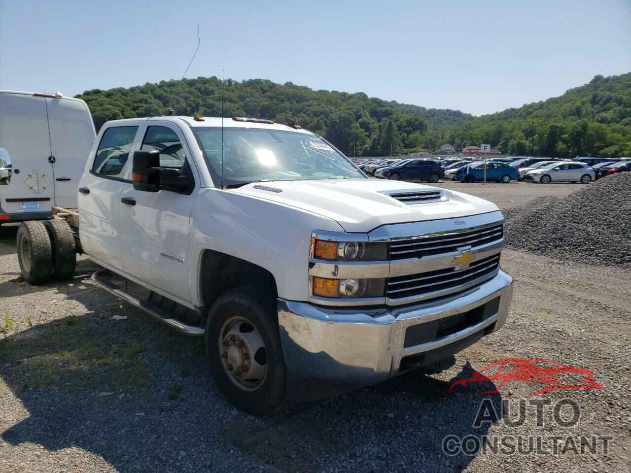 CHEVROLET SILVERADO 2018 - 1GB4KYCY6JF191700