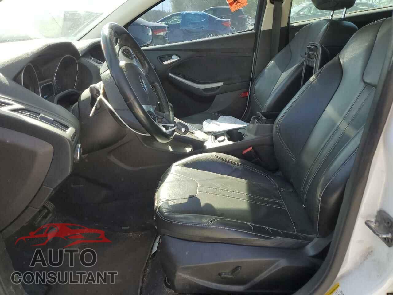 FORD FOCUS 2014 - 1FADP3K27EL251574