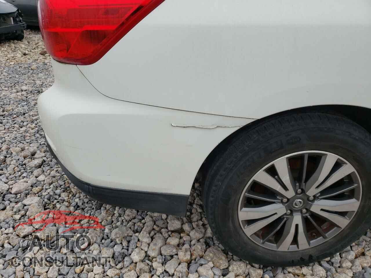 NISSAN PATHFINDER 2017 - 5N1DR2MM2HC616742