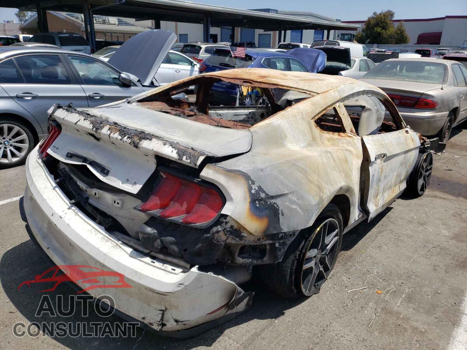 FORD MUSTANG 2020 - 1FA6P8TH7L5126276