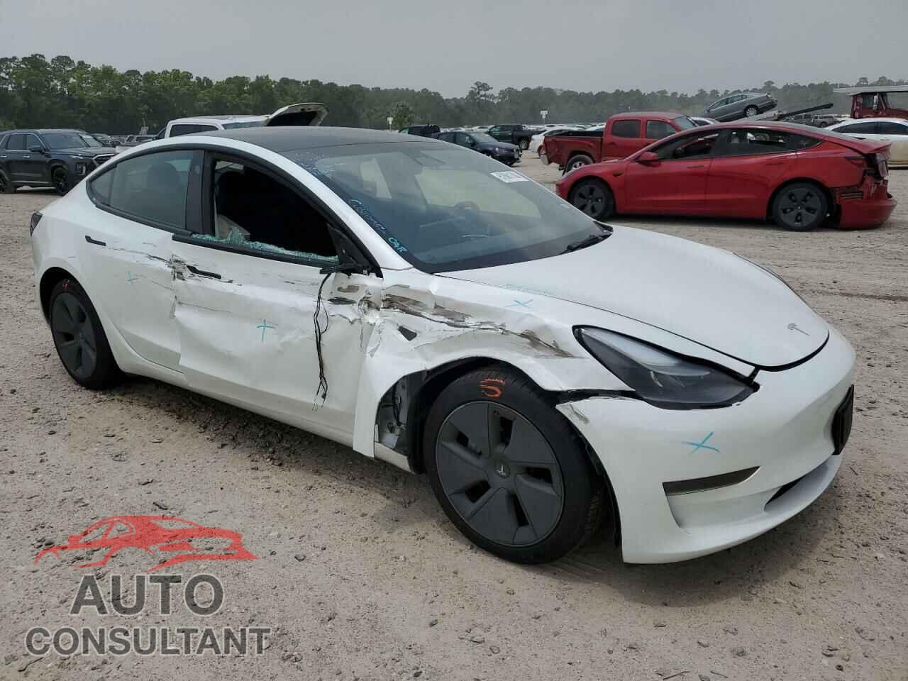 TESLA MODEL 3 2023 - 5YJ3E1EA4PF492209