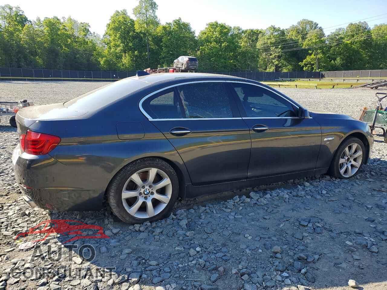BMW 5 SERIES 2013 - WBAFU9C56CC787174
