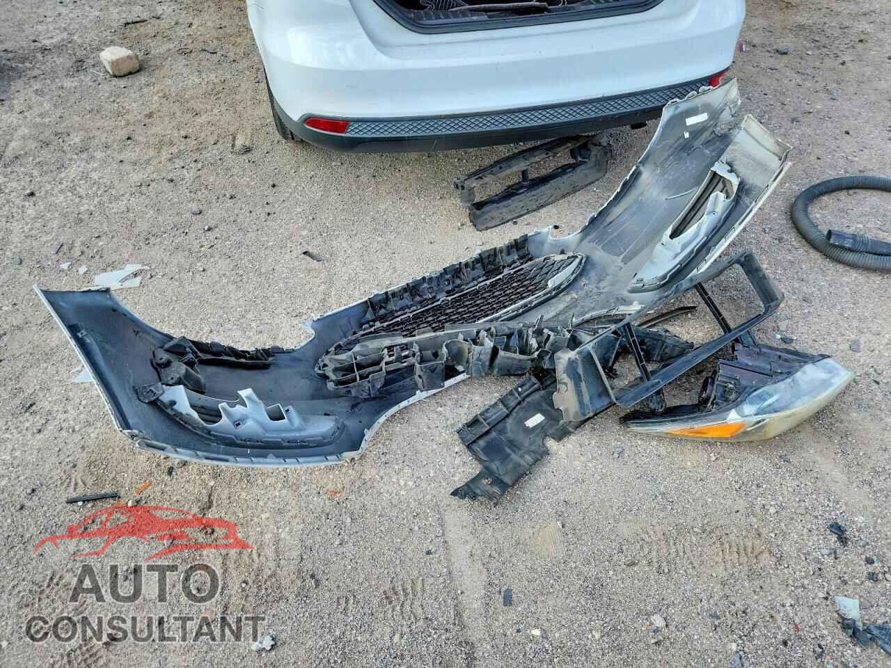 FORD FOCUS 2016 - 1FADP3F23GL363477