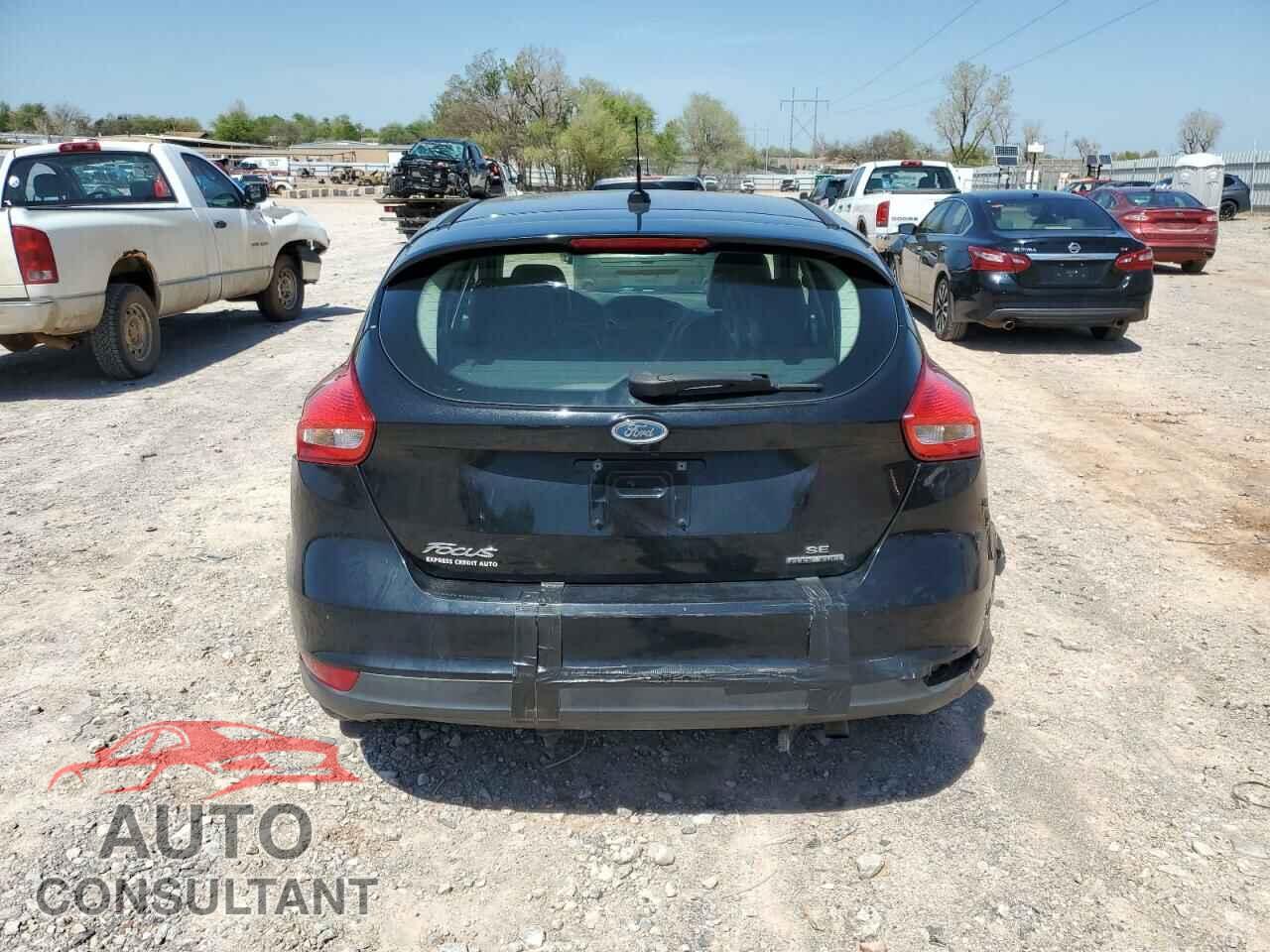 FORD FOCUS 2015 - 1FADP3K21FL283177