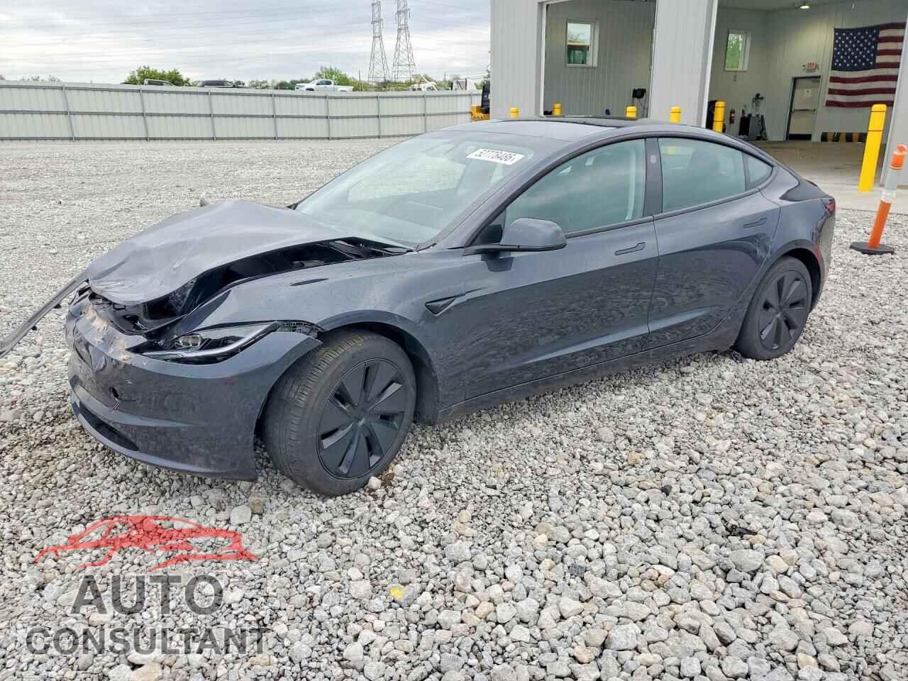TESLA MODEL 3 2024 - 5YJ3E1EB5RF754539