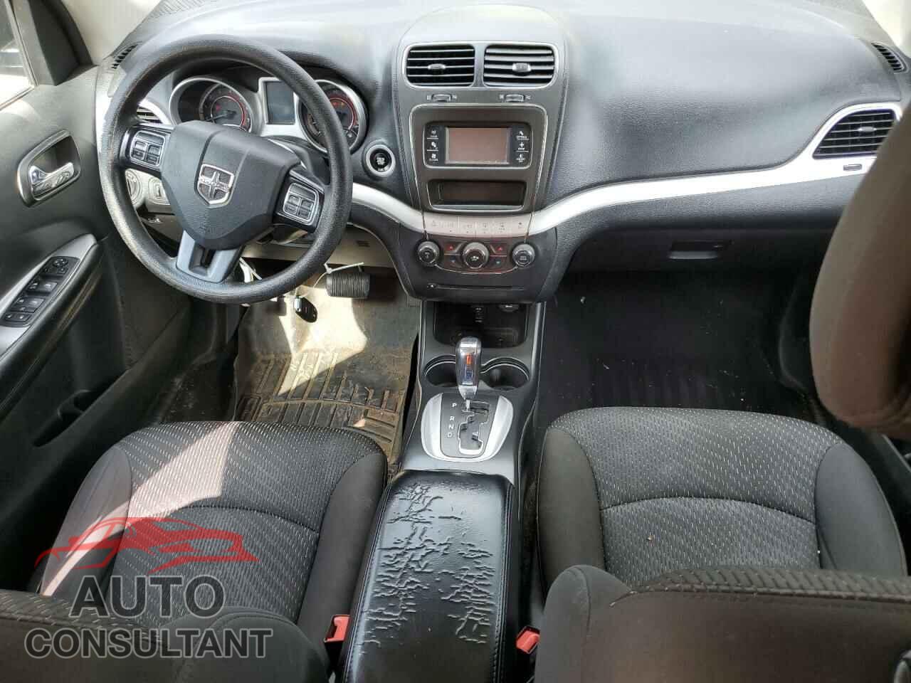 DODGE JOURNEY 2018 - 3C4PDCAB8JT302340