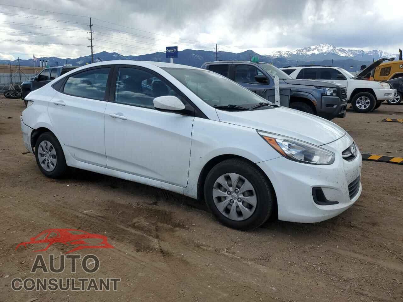 HYUNDAI ACCENT 2017 - KMHCT4AEXHU335000