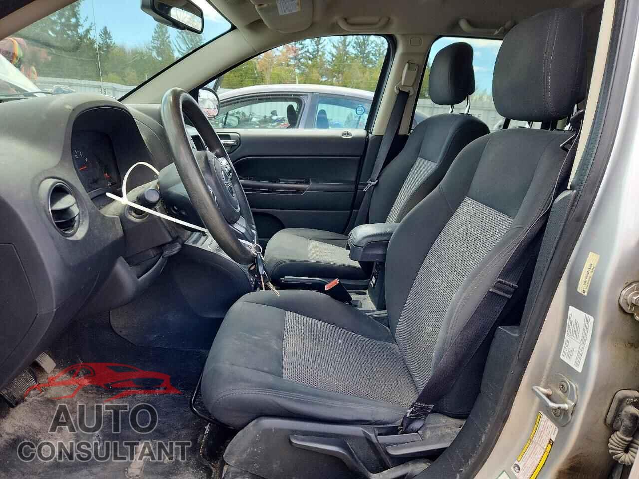 JEEP COMPASS 2011 - 1J4NT4FBXBD136929