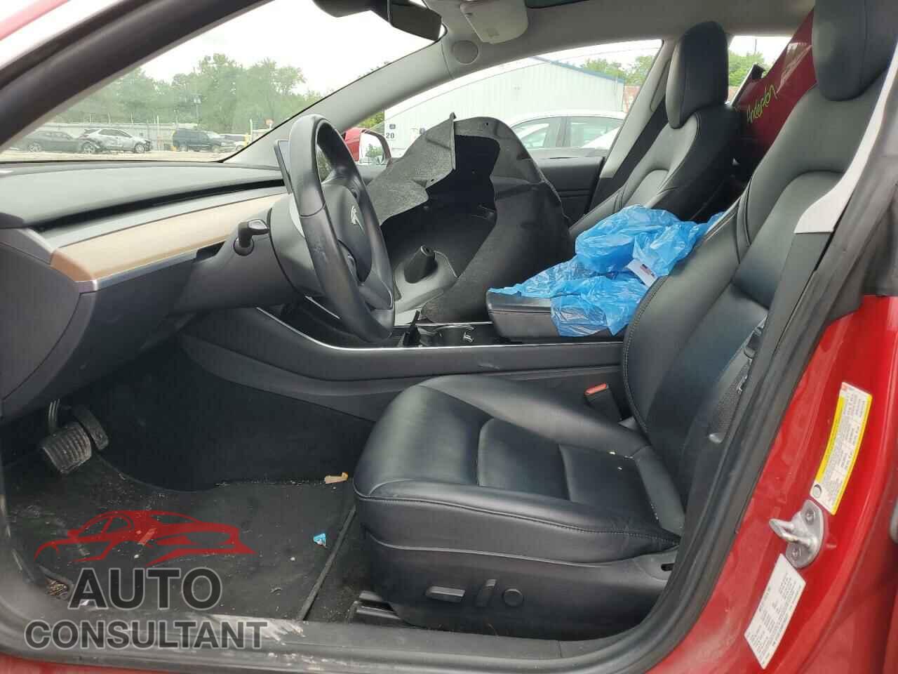 TESLA MODEL 3 2019 - 5YJ3E1EB6KF365477