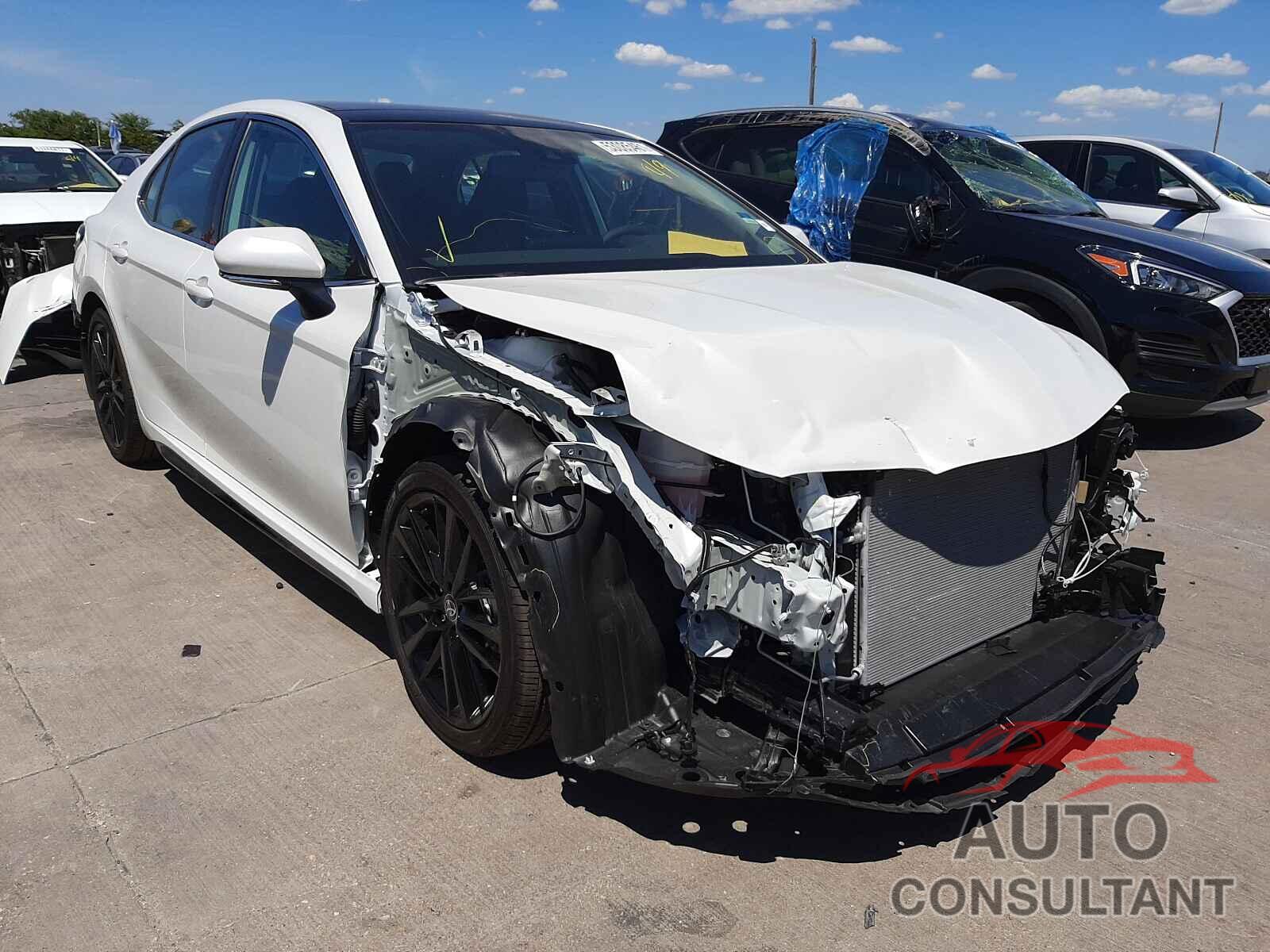 TOYOTA CAMRY 2021 - 4T1K61AK8MU472115