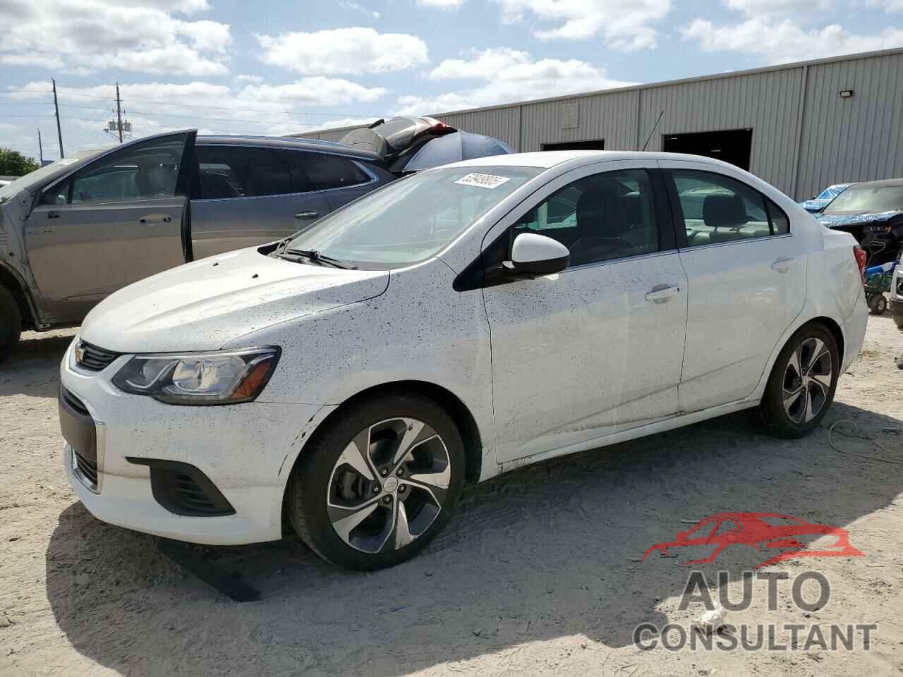 CHEVROLET SONIC 2019 - 1G1JF5SB5K4121481
