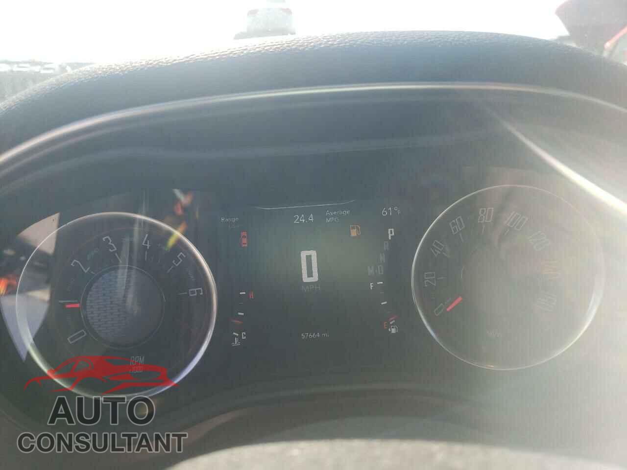 DODGE CHALLENGER 2018 - 2C3CDZAG0JH218720