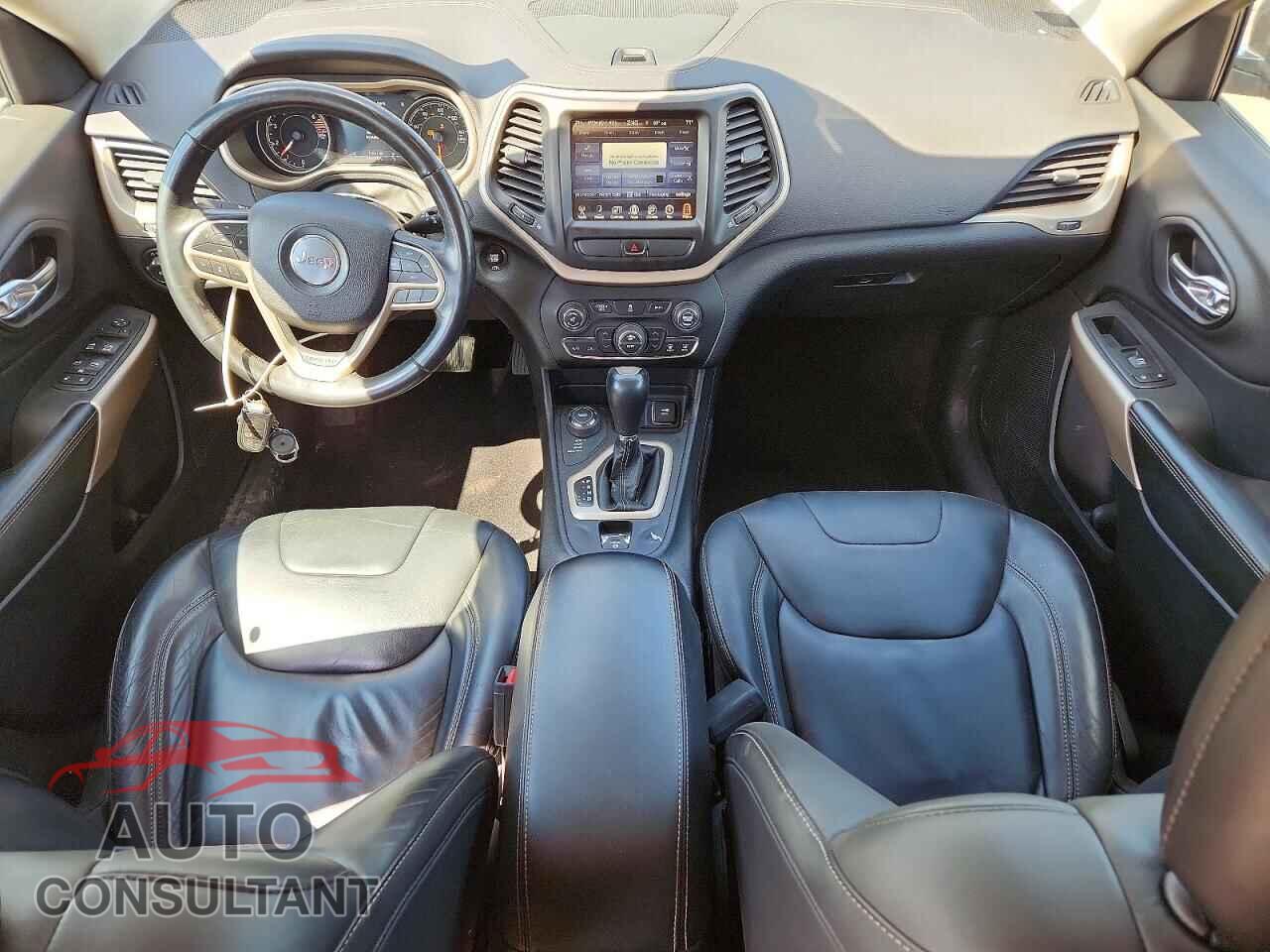 JEEP CHEROKEE 2017 - 1C4PJMDB4HW648027