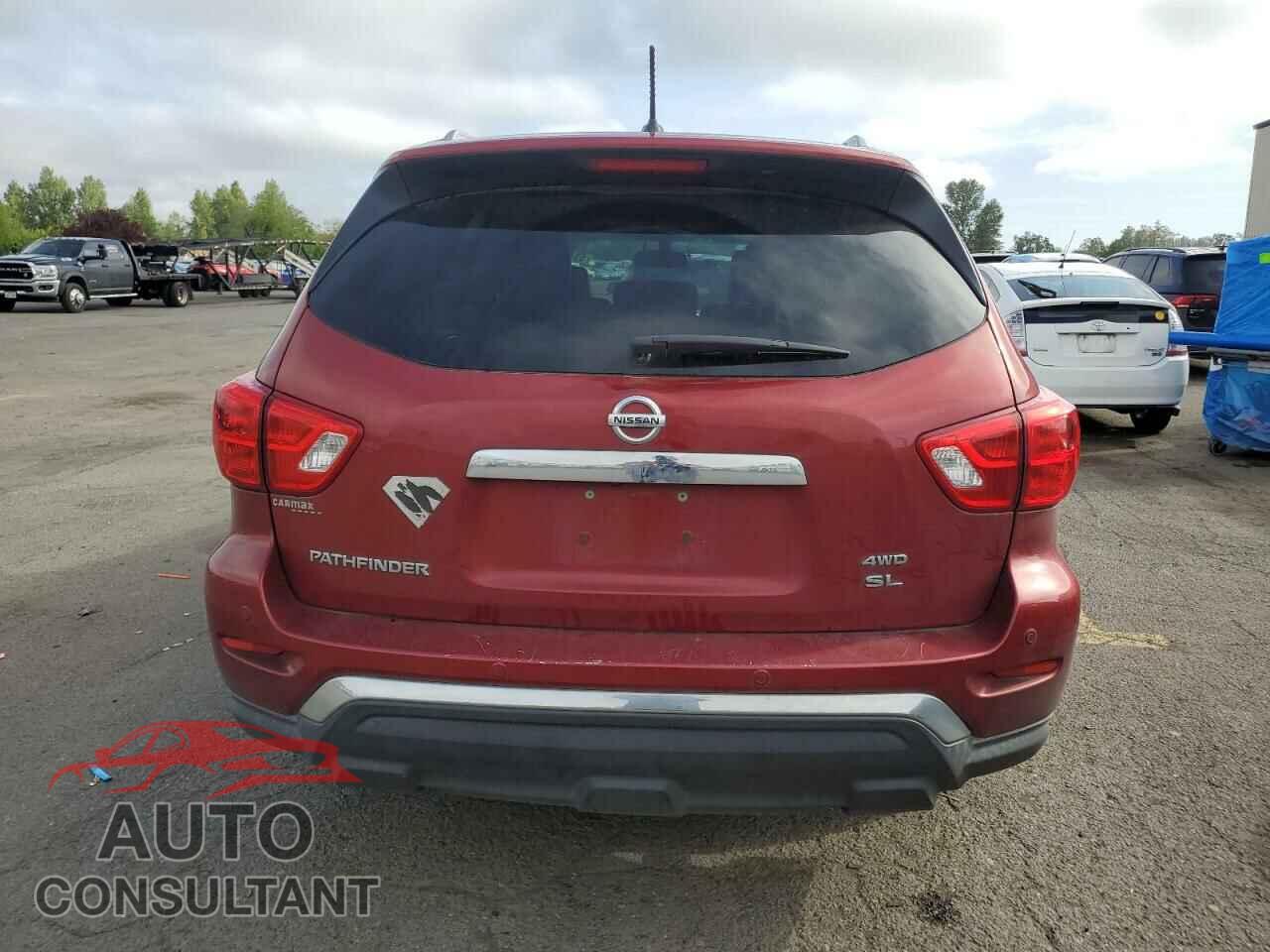NISSAN PATHFINDER 2017 - 5N1DR2MM4HC648558