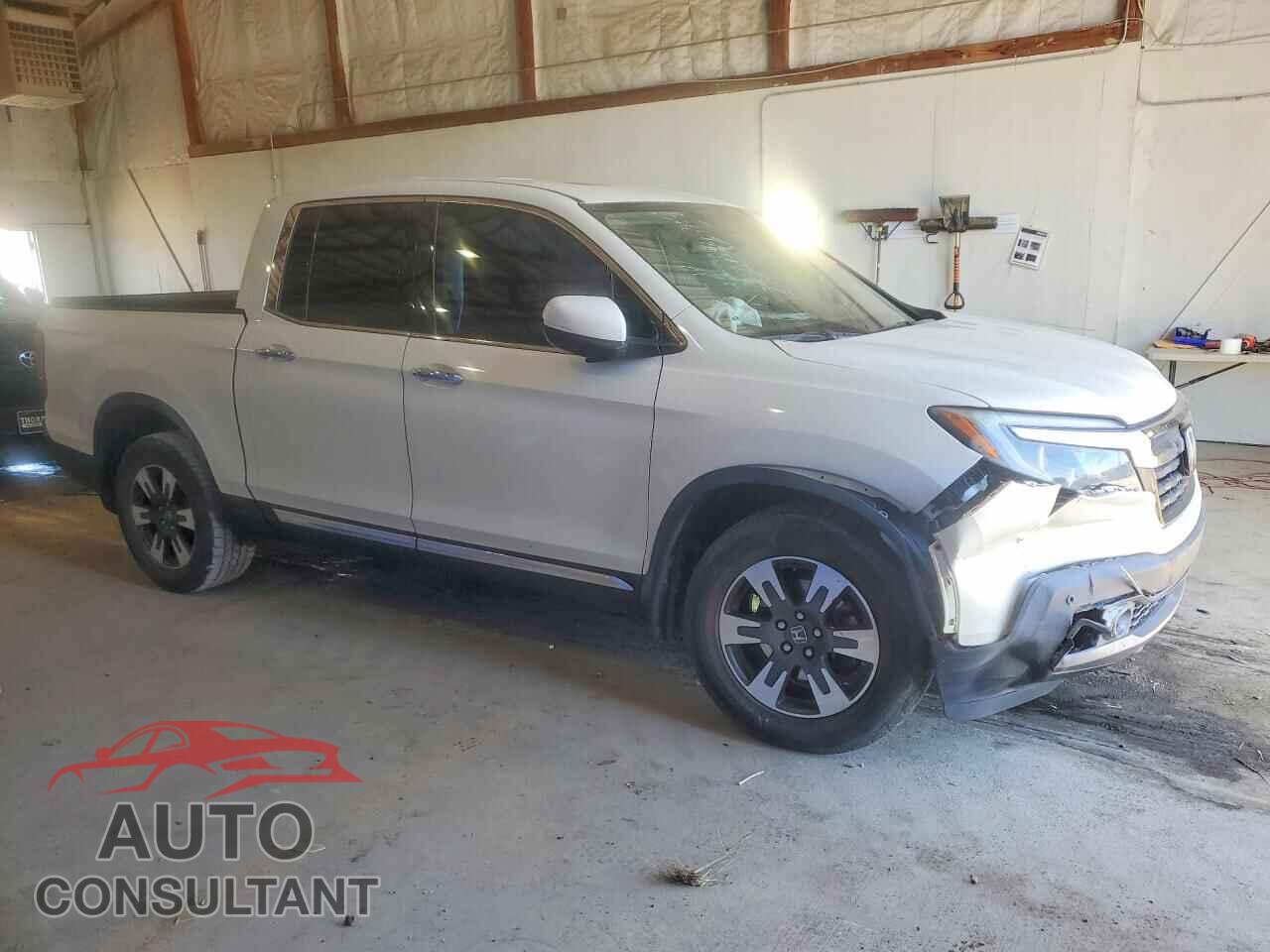 HONDA RIDGELINE 2018 - 5FPYK3F77JB017939