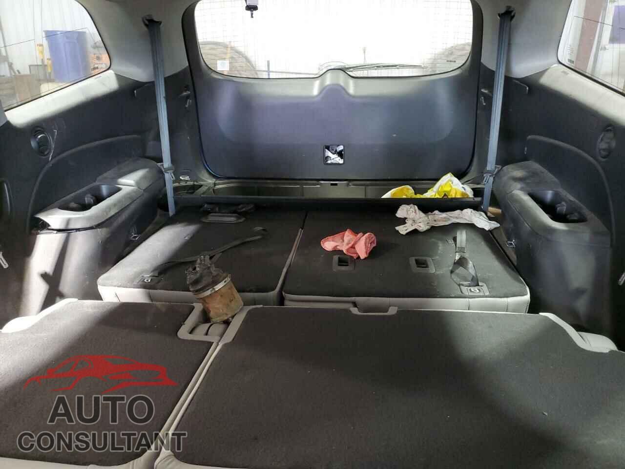 HONDA PILOT 2017 - 5FNYF6H75HB066546