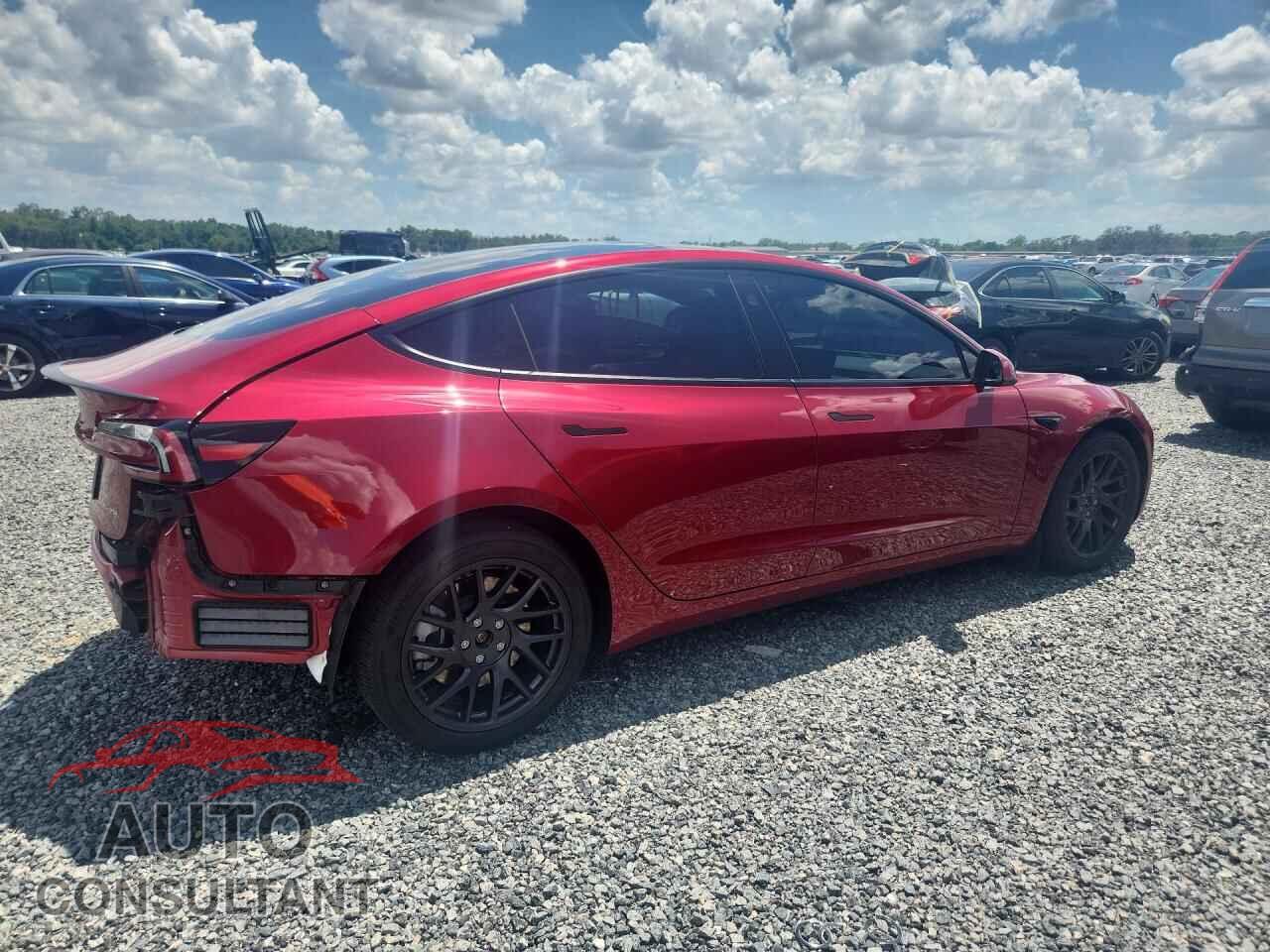 TESLA MODEL 3 2024 - 5YJ3E1EB1RF733946