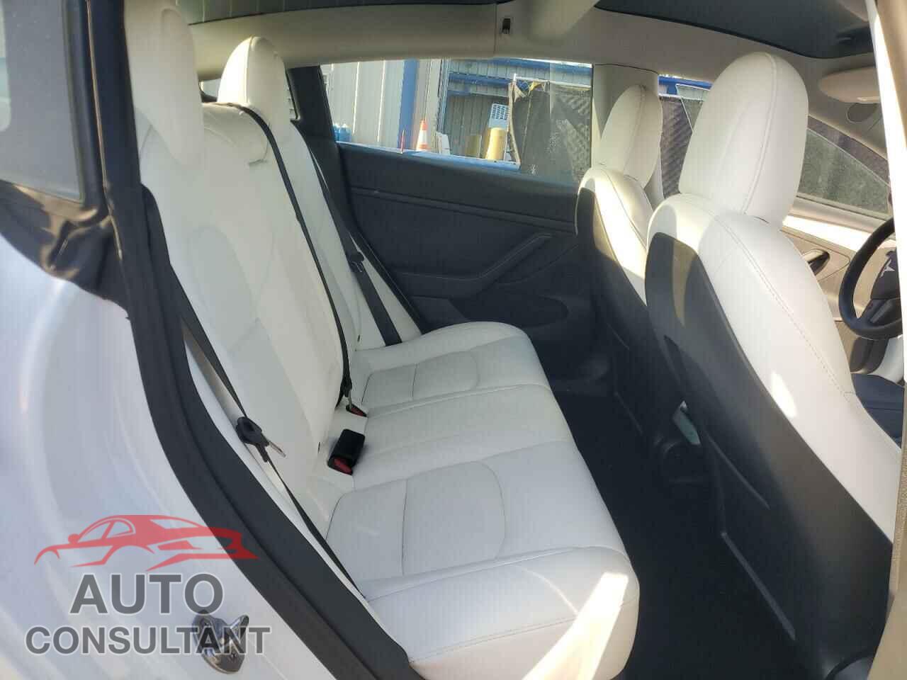 TESLA MODEL 3 2022 - 5YJ3E1EB2NF199141
