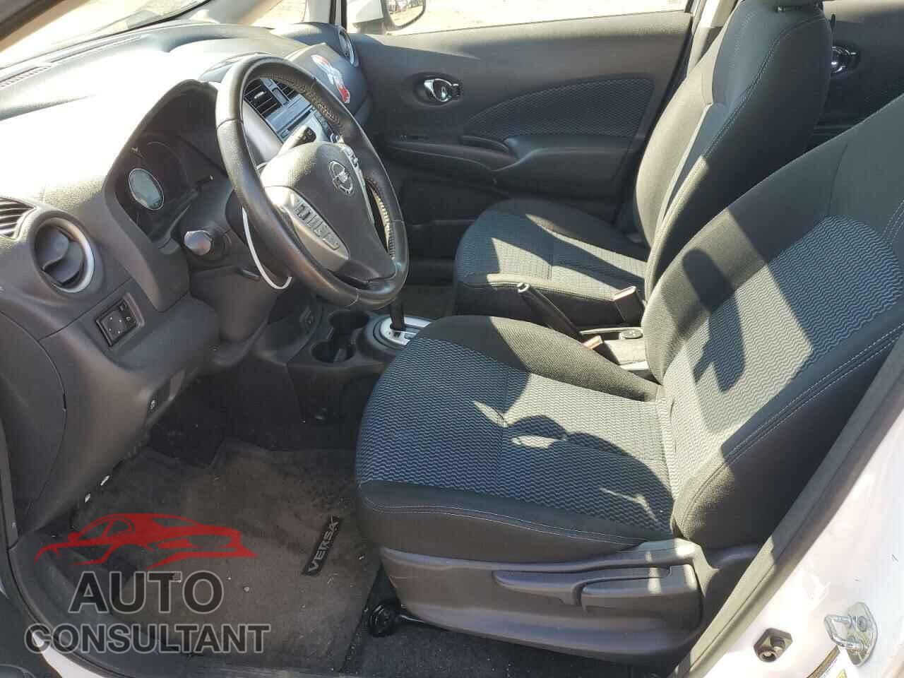 NISSAN VERSA 2017 - 3N1CE2CPXHL369047