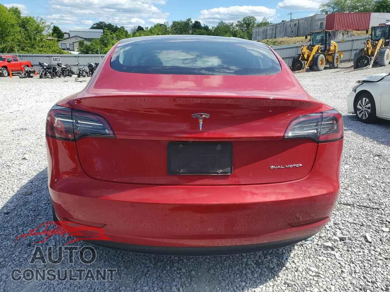 TESLA MODEL 3 2021 - 5YJ3E1EB6MF906790