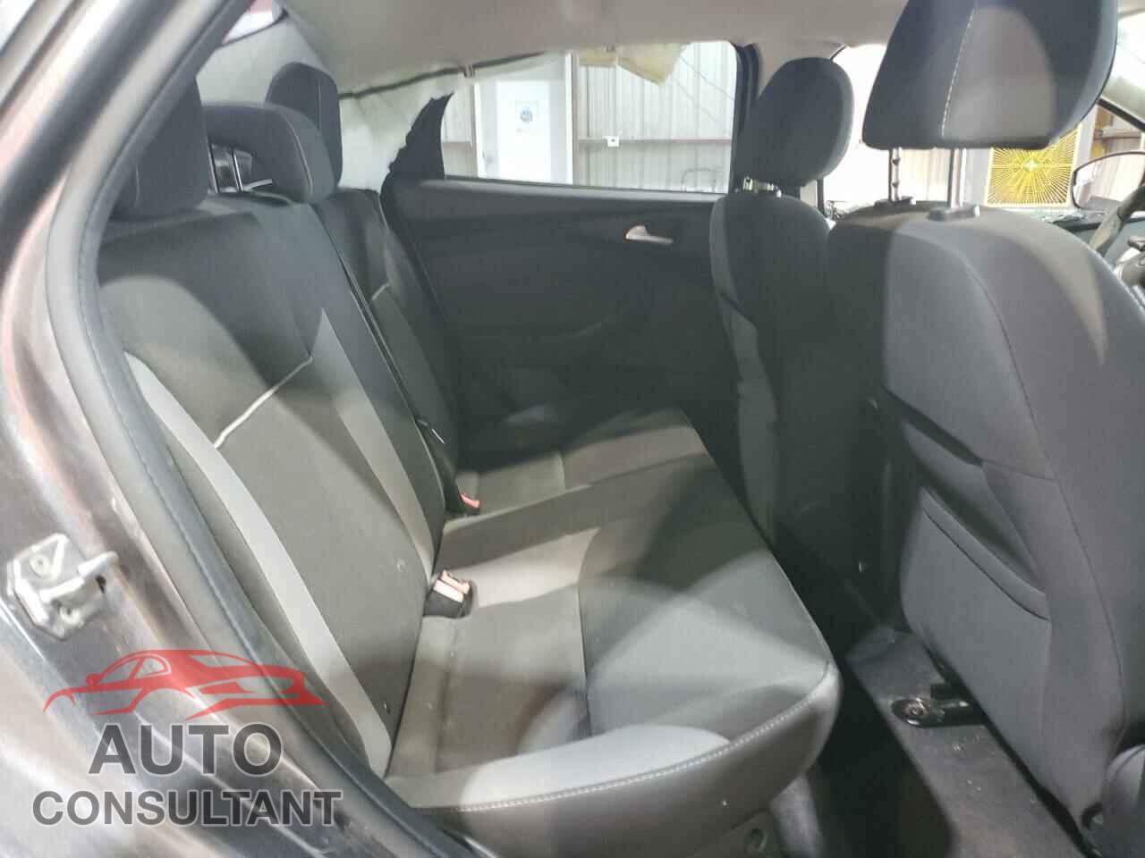 FORD FOCUS 2013 - 1FADP3F23DL267439