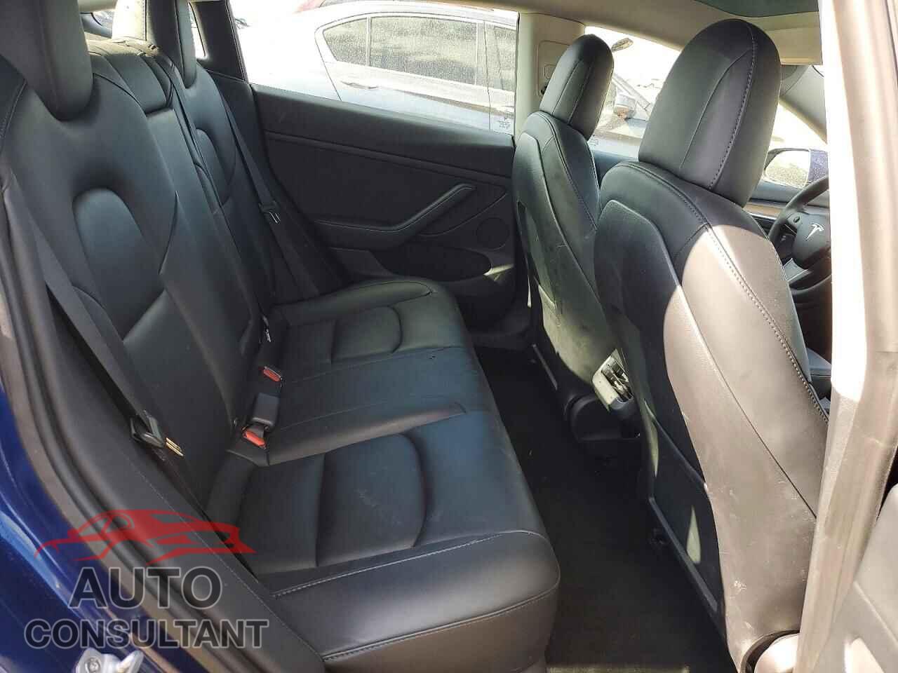 TESLA MODEL 3 2023 - 5YJ3E1EA2PF447138
