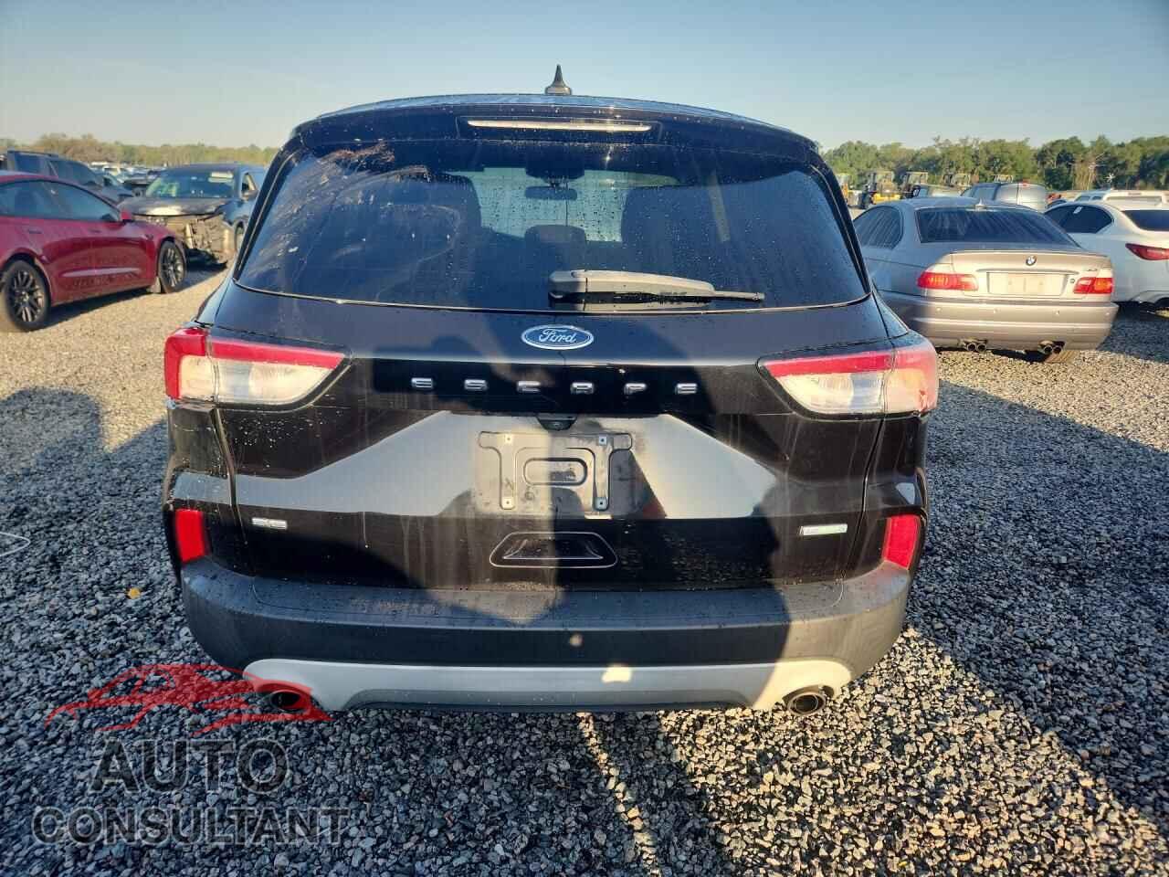 FORD ESCAPE 2020 - 1FMCU0G61LUA75195