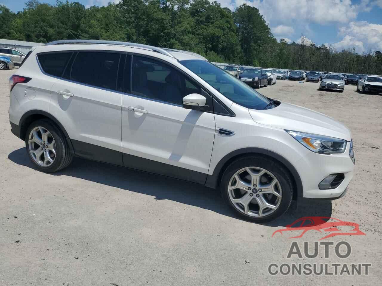 FORD ESCAPE 2018 - 1FMCU0J9XJUB53344