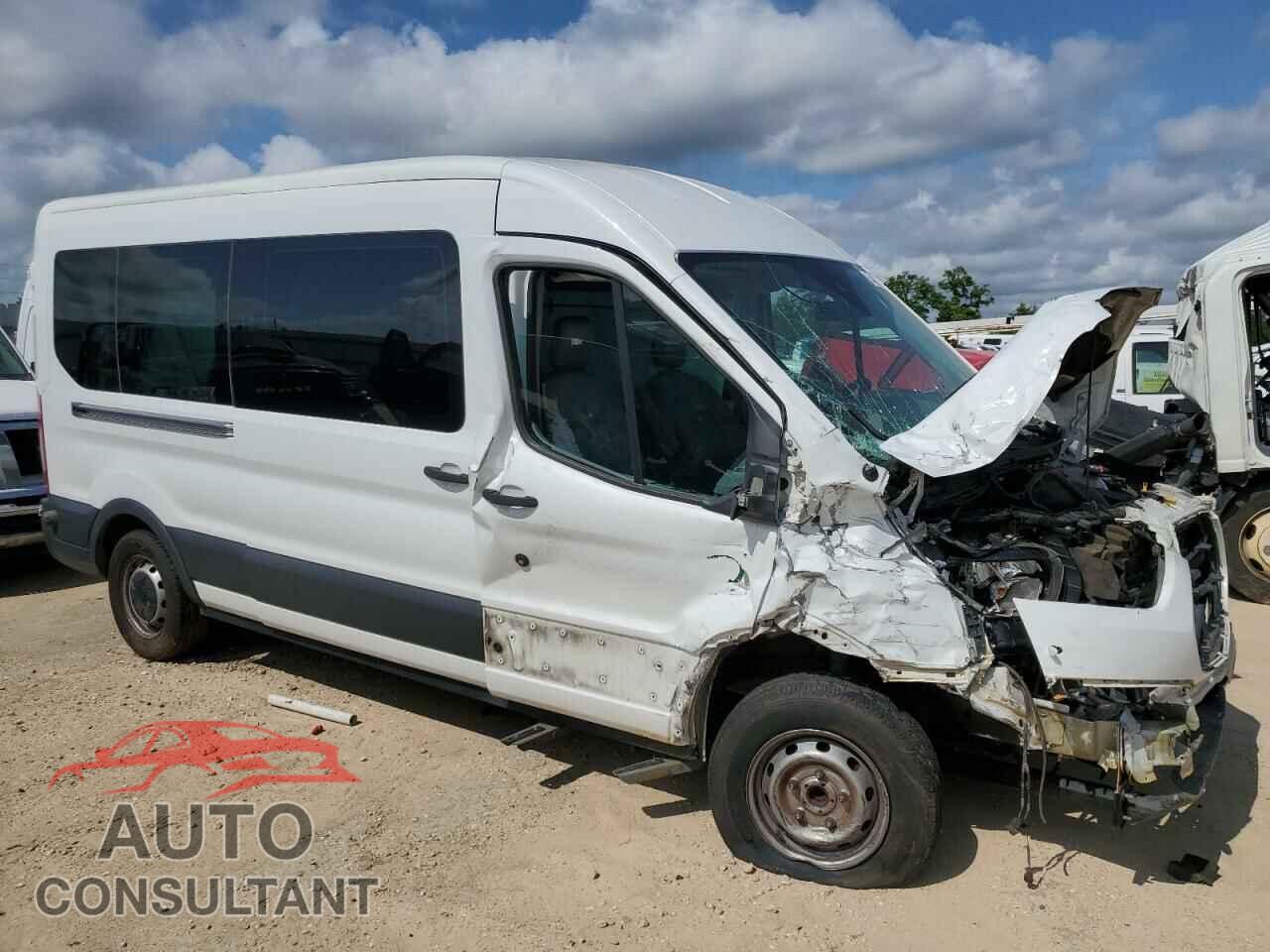 FORD TRANSIT 2018 - 1FBZX2CM4JKB47817