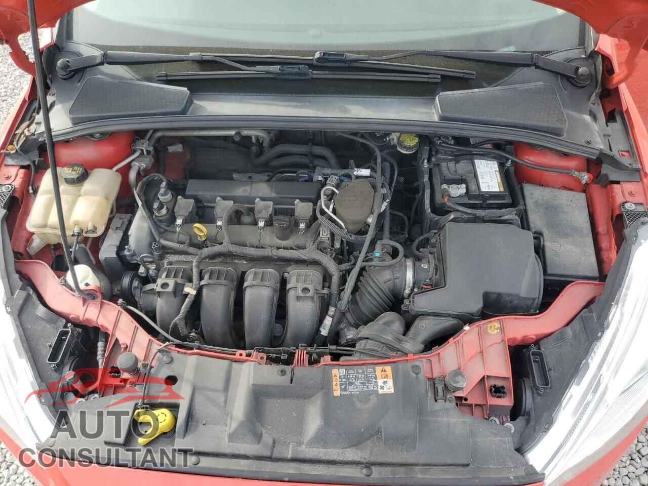 FORD FOCUS 2016 - 1FADP3F25GL276597