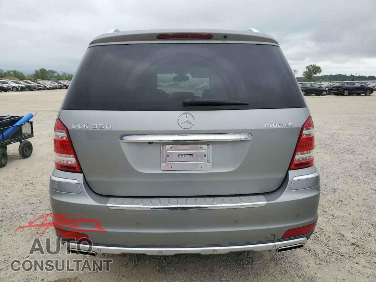 MERCEDES-BENZ GL-CLASS 2011 - 4JGBF2FEXBA719075