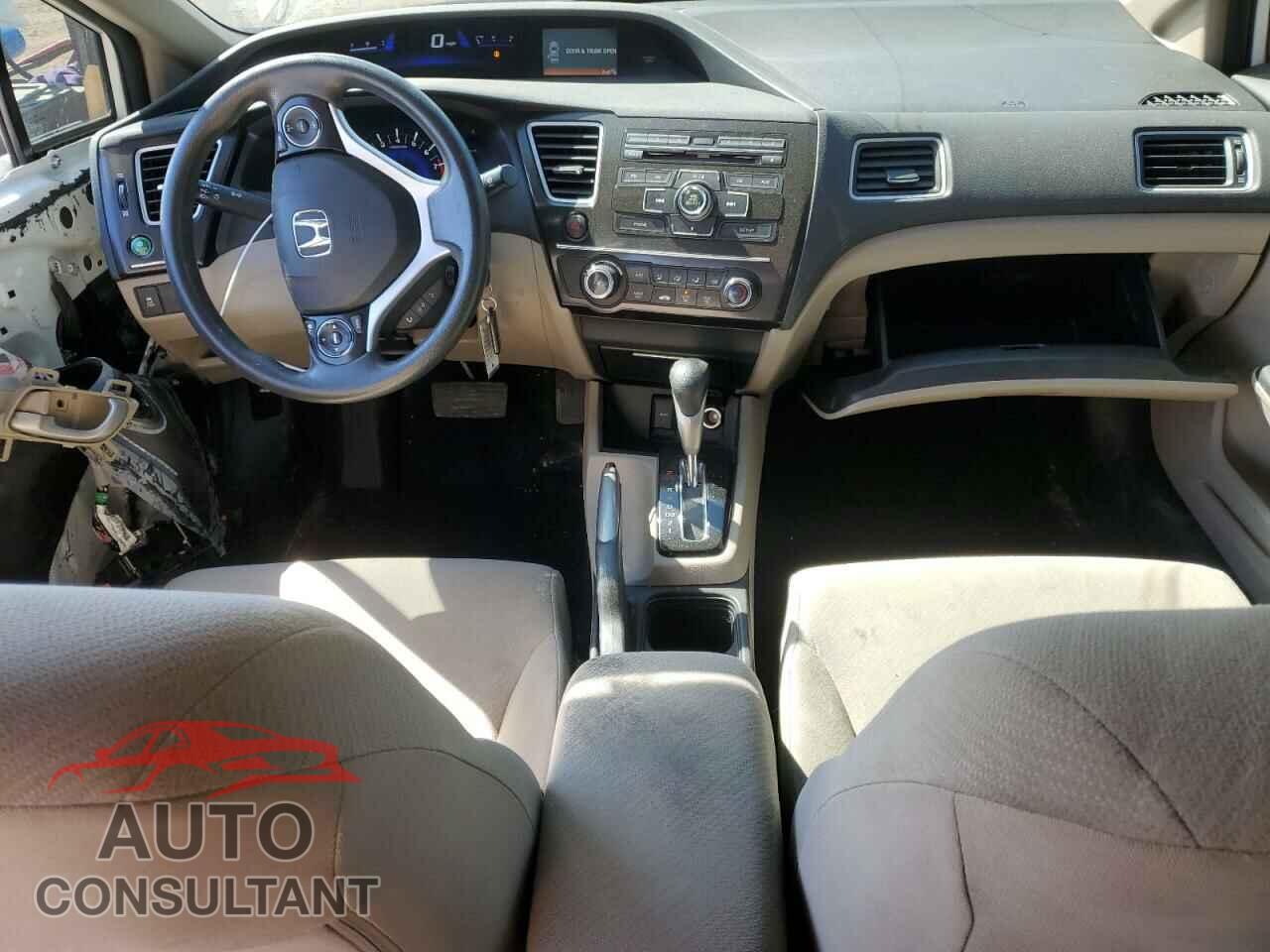 HONDA CIVIC 2013 - 2HGFB2F54DH556544