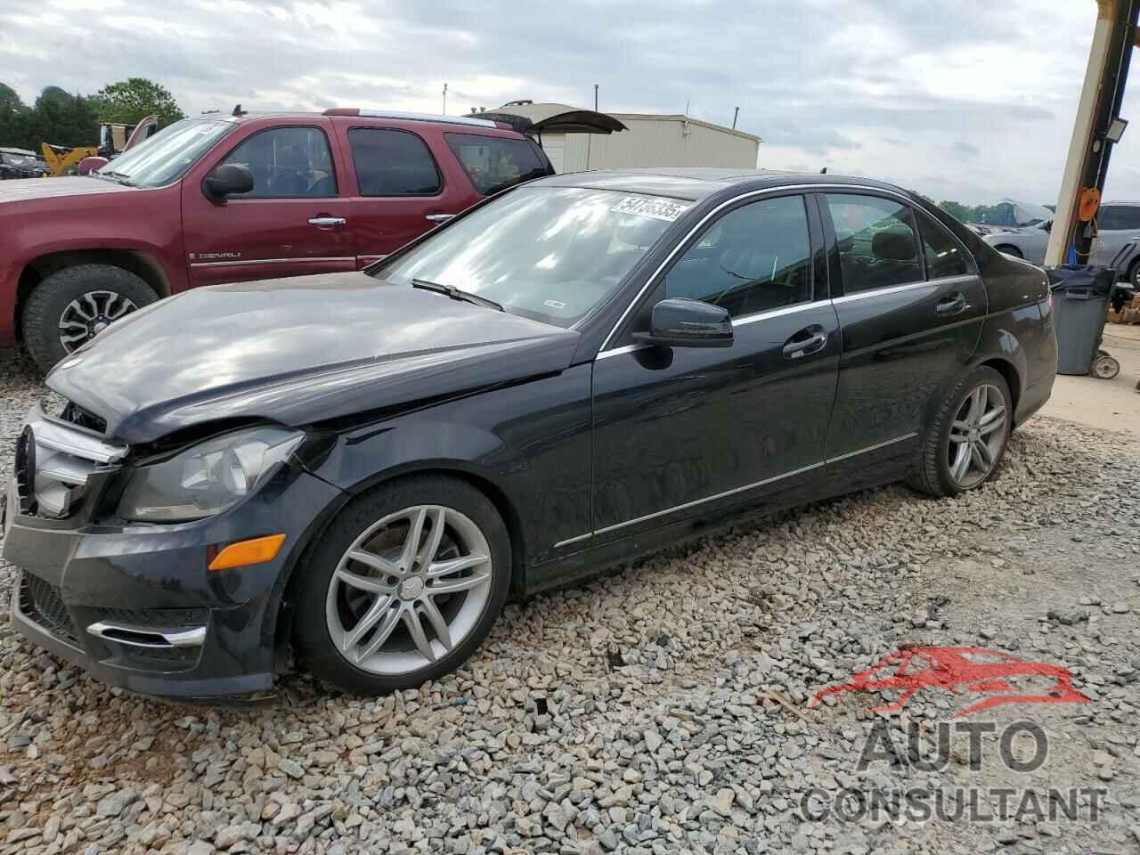 MERCEDES-BENZ C-CLASS 2013 - WDDGF4HB4DR276831