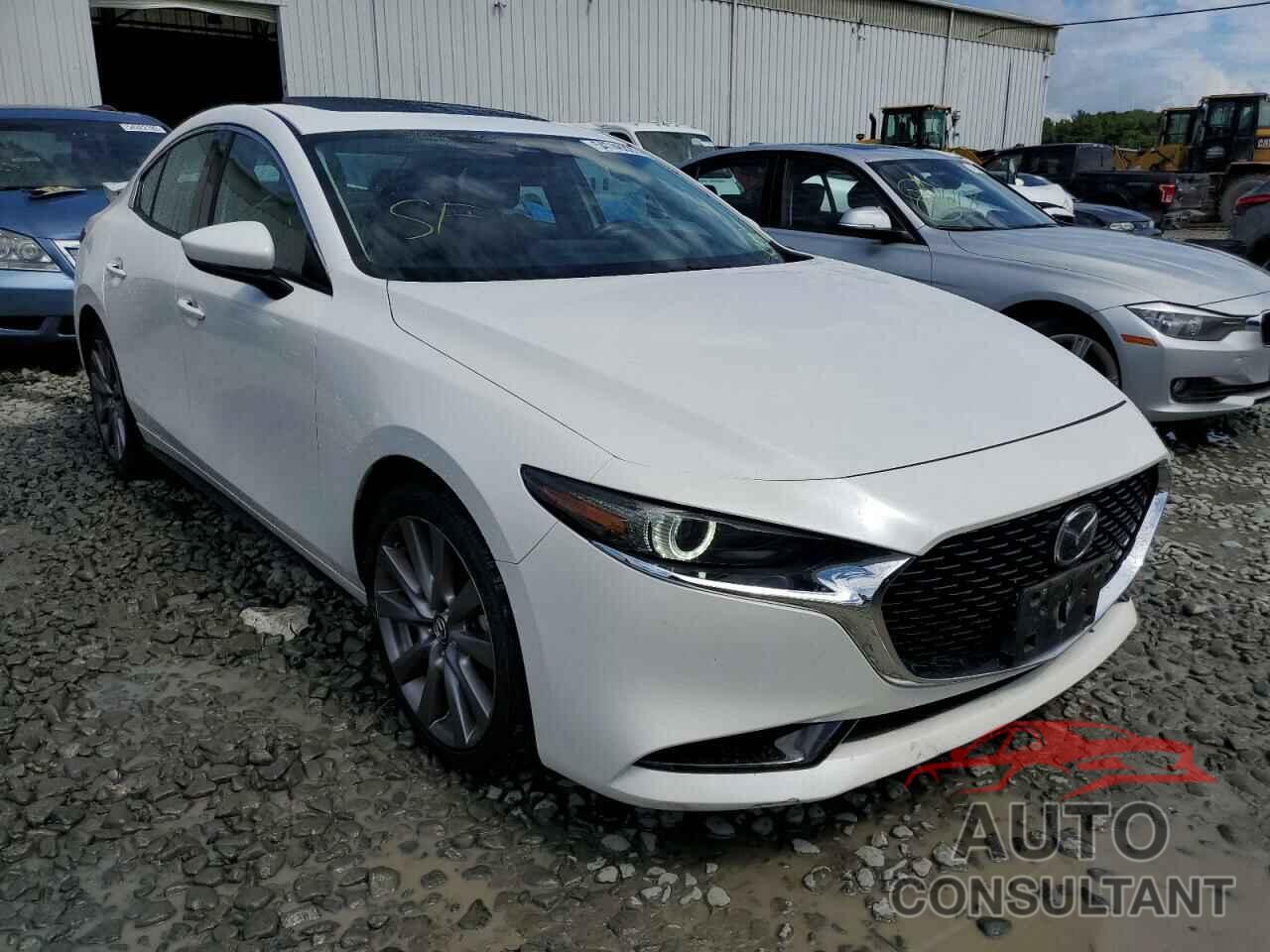 MAZDA 3 2019 - 3MZBPAEM0KM103700