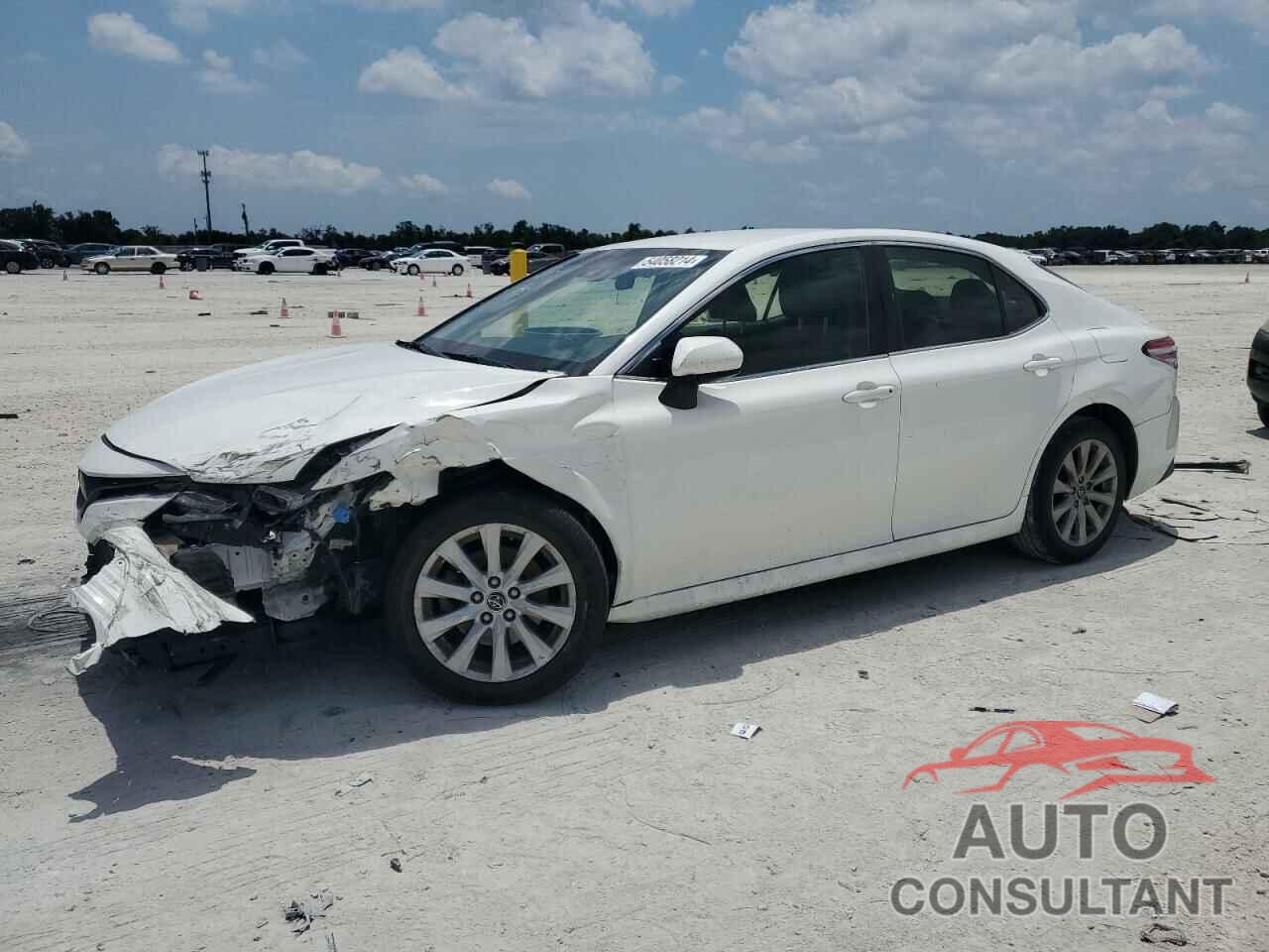 TOYOTA CAMRY 2018 - JTNB11HK0J3002165