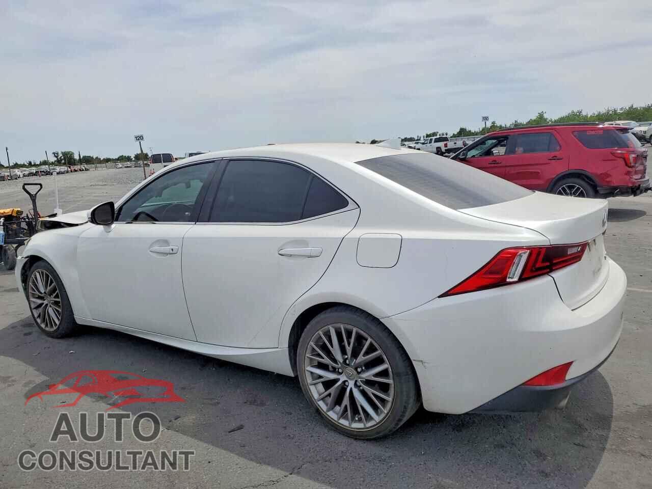 LEXUS IS 2014 - JTHBF1D25E5011237