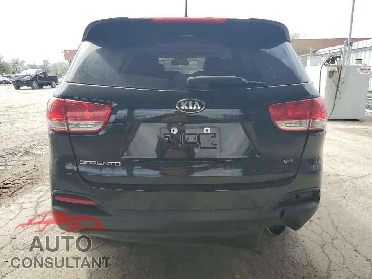 KIA SORENTO 2017 - 5XYPGDA52HG326559