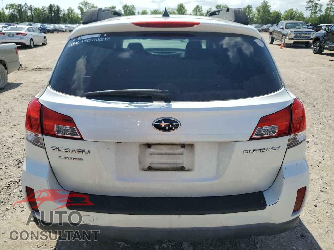 SUBARU OUTBACK 2014 - 4S4BRCPCXE3293584