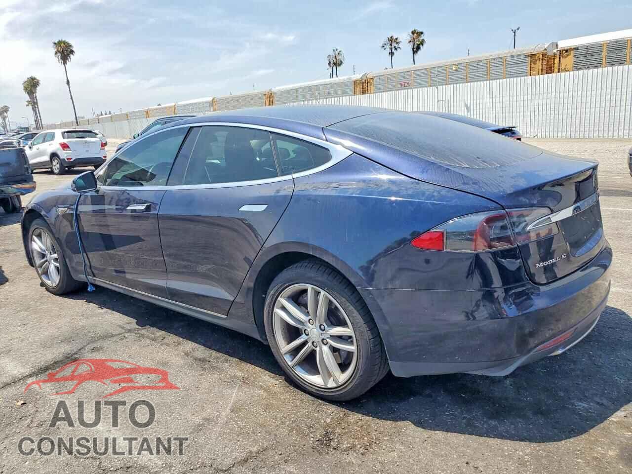 TESLA MODEL S 2015 - 5YJSA1H12FFP79792
