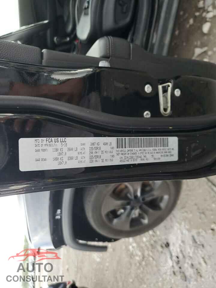 JEEP COMPASS 2018 - 3C4NJDBB2JT395442