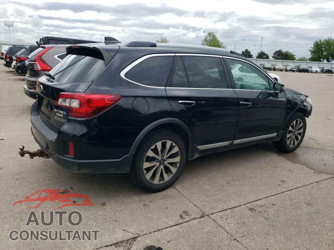 SUBARU OUTBACK 2017 - 4S4BSATC1H3325891