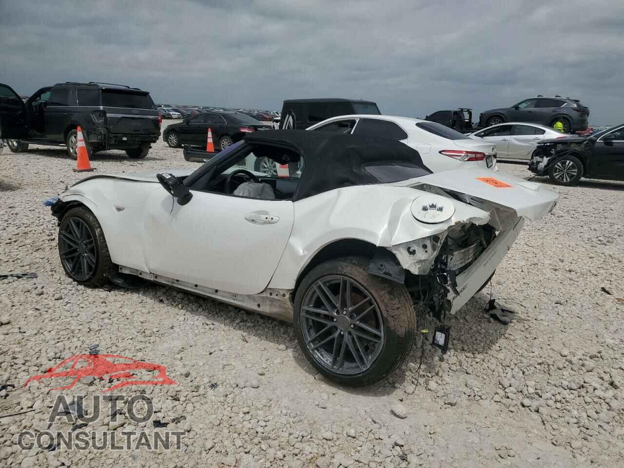 MAZDA MX5 2016 - JM1NDAD77G0113977