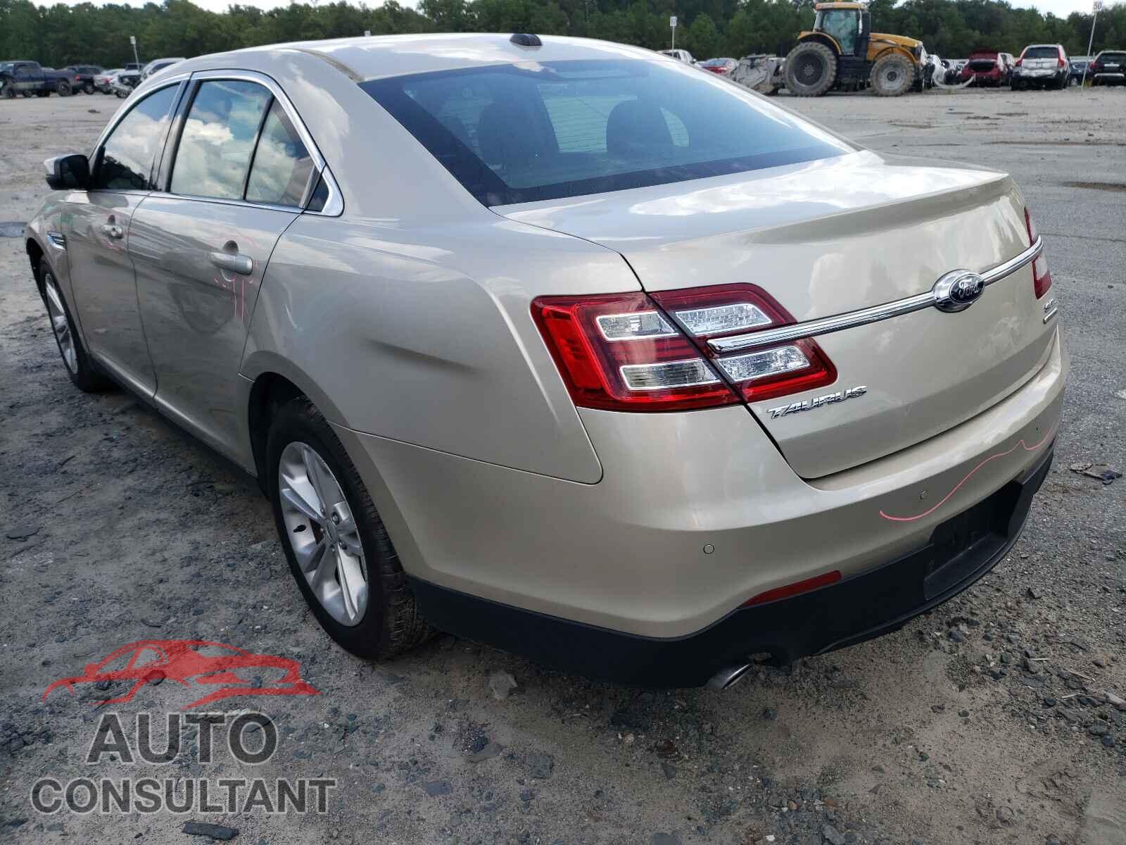 FORD TAURUS 2018 - 1FAHP2E83JG137389