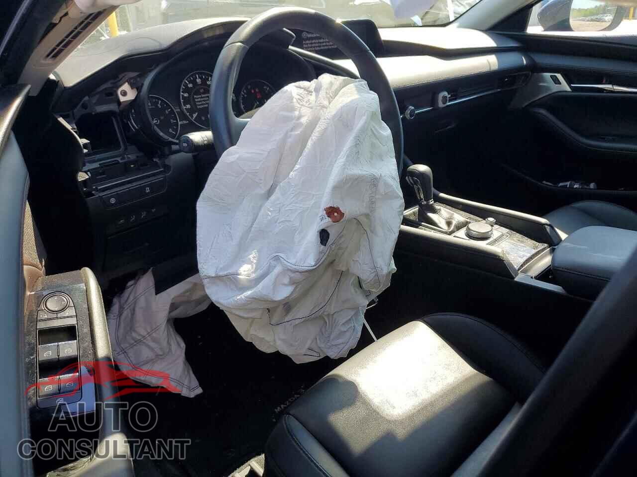 MAZDA 3 2020 - 3MZBPBDM5LM117861