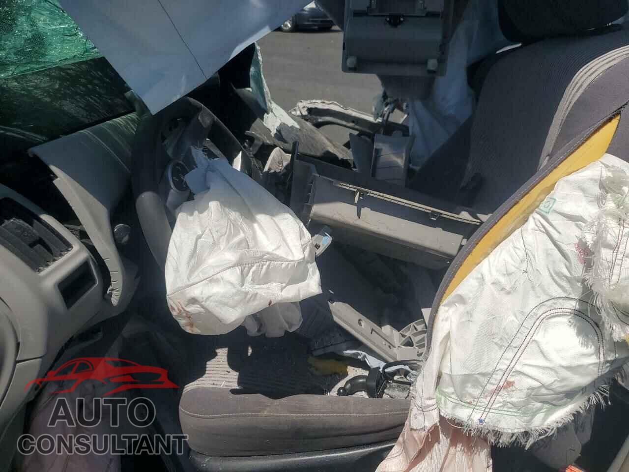 TOYOTA PRIUS 2015 - JTDZN3EU3FJ021966