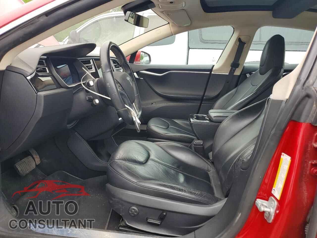 TESLA MODEL S 2014 - 5YJSA1H15EFP61639