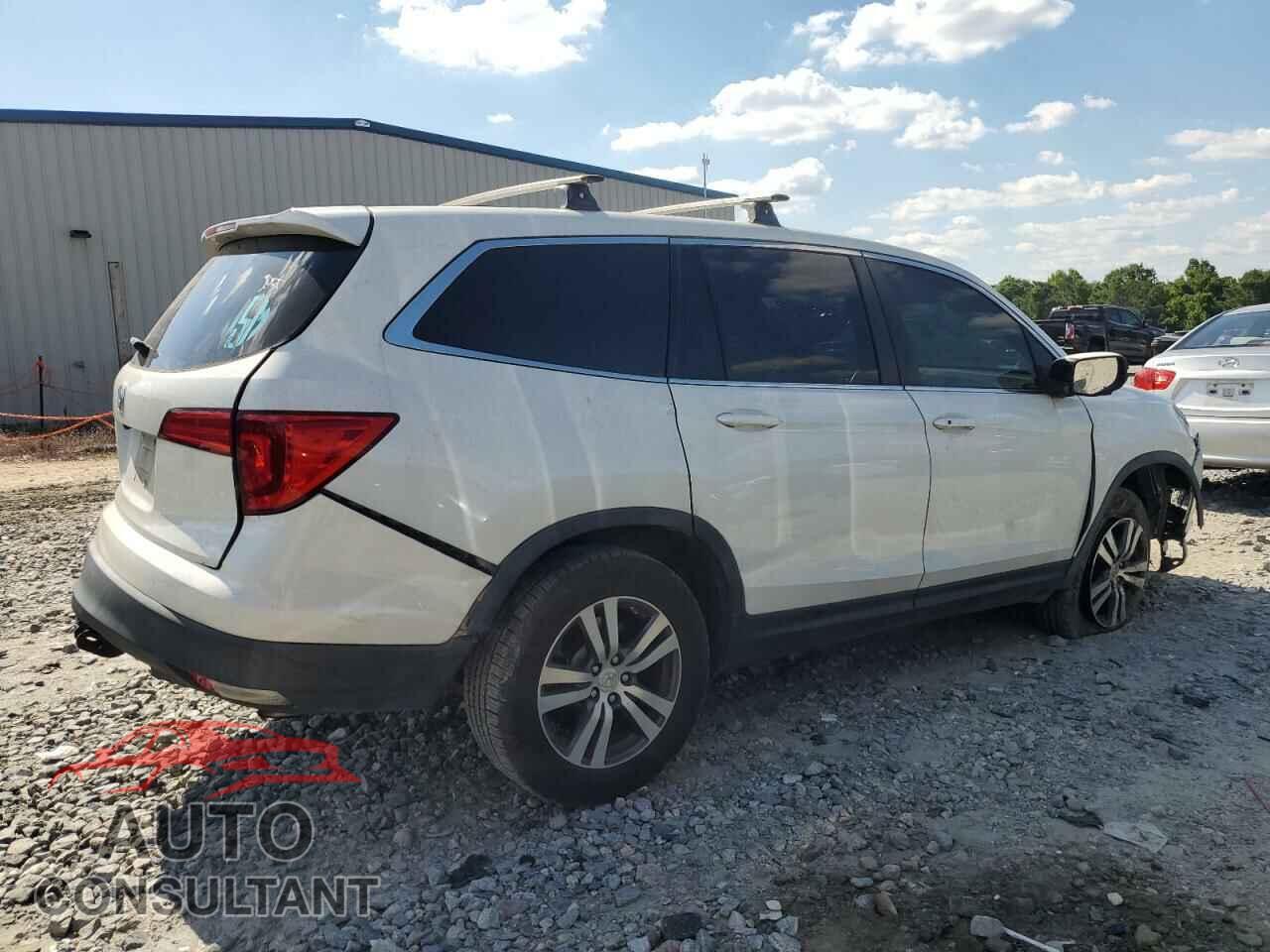HONDA PILOT 2017 - 5FNYF5H36HB034566